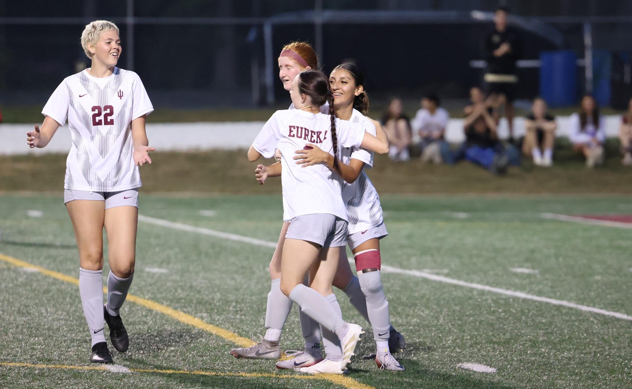 Red Devils Dominate in 6-0 Victory Over Andrews
