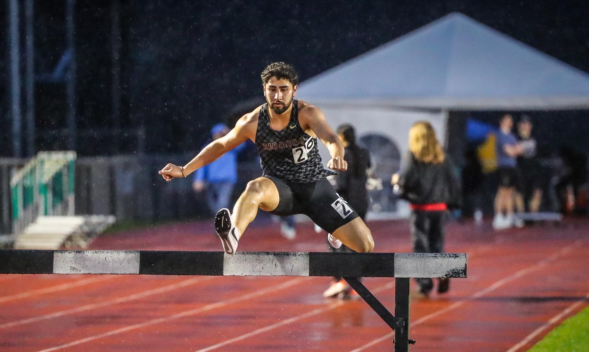 Eureka Battles Weather and Competition at Dave Labor Invite
